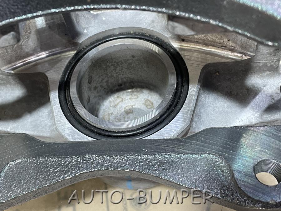 Kia Cerato 2004- Суппорт передний левый 581102F500 58130-2F500
